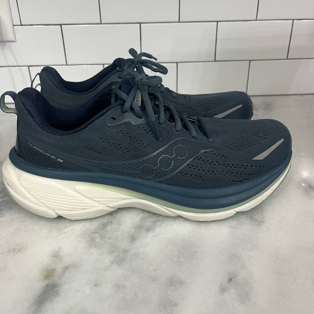 Men's Saucony Hurricane 25 Navy Running Shoes